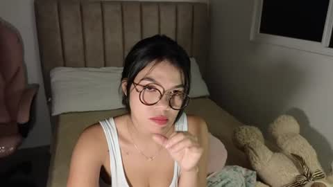 Mia online show from June 24, 2026, 6:23 am