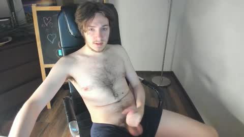 Snapshot of cilent_x chatting on October 5, 2025, 4:05 pm cilent_x online show from October 5, 2025, 4:05 pm