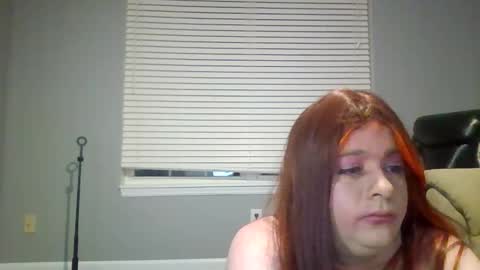 Snapshot of cincinnaticd21 chatting on October 18, 2025, 6:58 am cincinnaticd21 online show from October 18, 2025, 6:58 am