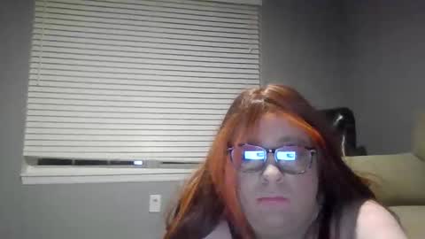 Snapshot of cincinnaticd21 chatting on October 25, 2025, 6:32 am cincinnaticd21 online show from October 25, 2025, 6:32 am