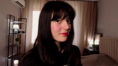 Kate online show from March 19, 2026, 5:22 am