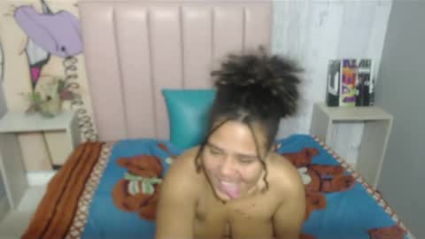 Cindy Castillo online show from January 11, 2025, 2:04 pm