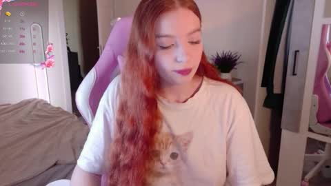 Snapshot of cinnabongirls chatting on October 17, 2025, 5:32 am Maddy online show from October 17, 2025, 5:32 am