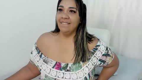 Snapshot of cinnamon_skin01 chatting on February 27, 2026, 10:04 am Nailha online show from February 27, 2026, 10:04 am