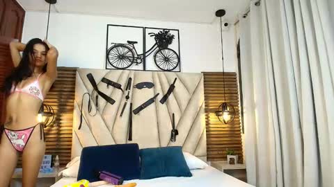 cinthiabaker online show from November 25, 2025, 11:43 am