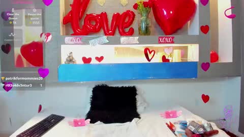 Cinthya  online show from February 17, 2025, 3:20 pm