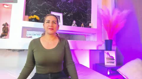 Cinthya  online show from March 7, 2026, 12:57 pm