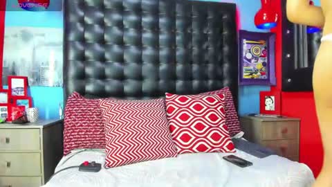 Snapshot of cinthya_walker1 chatting on July 13, 2026, 3:15 pm cinthya_walker1 online show from July 13, 2026, 3:15 pm