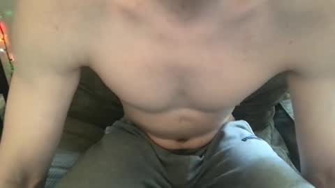 Snapshot of circumsizedbandit chatting on February 5, 2026, 5:39 pm circumsizedbandit online show from February 5, 2026, 5:39 pm