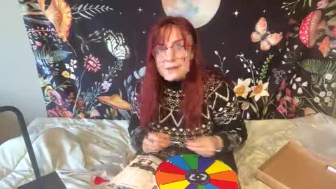 Snapshot of ciricesinsss chatting on December 14, 2024, 8:40 pm Circe online show from December 14, 2024, 8:40 pm