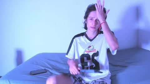 cirosky_elchicopolla online show from April 9, 2026, 3:17 am