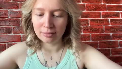 citrusblissss online show from October 20, 2025, 2:12 am