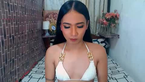 Snapshot of cjhotfucker chatting on December 4, 2024, 6:55 am CJ online show from December 4, 2024, 6:55 am