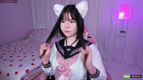 Snapshot of clairefaers chatting on February 13, 2025, 9:30 am Claire Faers online show from February 13, 2025, 9:30 am