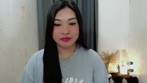 Snapshot of clairewntr_ chatting on September 26, 2025, 6:28 am CLAIRE online show from September 26, 2025, 6:28 am