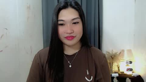 Snapshot of clairewntr_ chatting on October 1, 2025, 4:18 am CLAIRE online show from October 1, 2025, 4:18 am