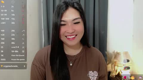 Snapshot of clairewntr_ chatting on October 31, 2025, 5:14 pm CLAIRE online show from October 31, 2025, 5:14 pm