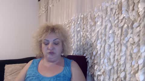 Snapshot of clarabbw77 chatting on January 29, 2025, 8:04 pm Clara online show from January 29, 2025, 8:04 pm