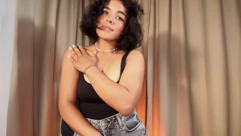 Snapshot of claricerose chatting on November 25, 2025, 12:43 am clarise online show from November 25, 2025, 12:43 am