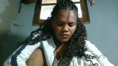 clarisse98 online show from November 11, 2025, 2:22 am