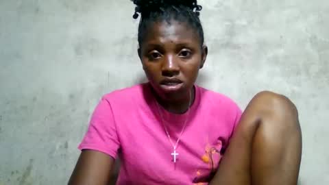 clarisse98 online show from March 3, 2026, 9:26 am