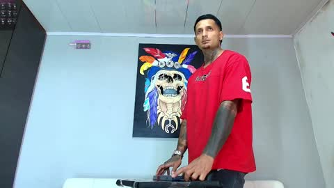 Juanpaindependent model online show from March 1, 2025, 4:00 pm