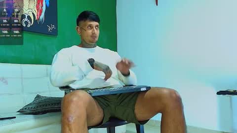 Juanpaindependent model online show from February 13, 2026, 3:41 pm