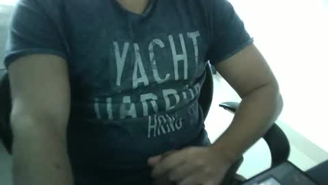 Snapshot of clark_ent chatting on January 29, 2025, 2:21 pm clark_ent online show from January 29, 2025, 2:21 pm