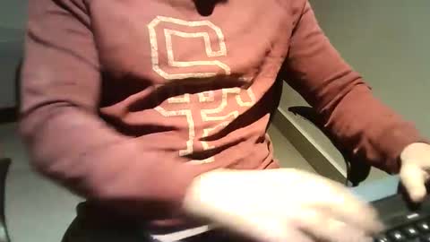 Snapshot of clark_ent chatting on October 7, 2025, 2:42 am clark_ent online show from October 7, 2025, 2:42 am