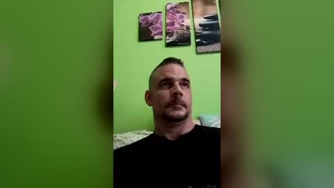 clarkkk000 online show from June 28, 2026, 10:32 am