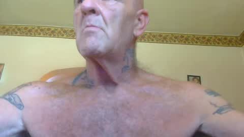 Snapshot of classic_rock_and_oldies chatting on July 3, 2026, 2:56 pm Pizza online show from July 3, 2026, 2:56 pm