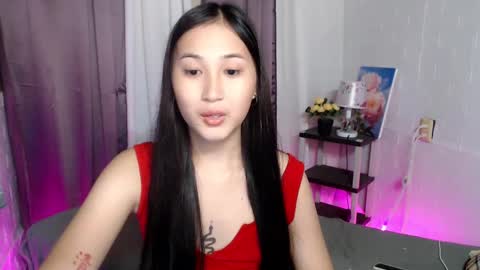 MIKAY OR MIKAH online show from February 27, 2025, 2:32 pm