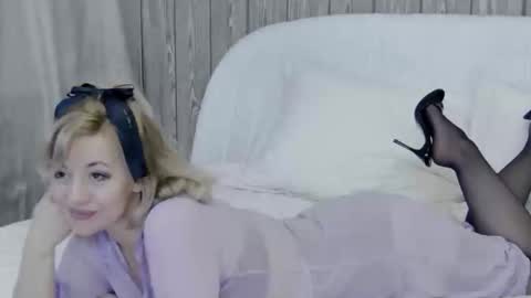 Classy Tinna online show from April 9, 2026, 6:41 am