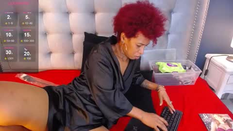 Anastasia Owen online show from December 10, 2024, 8:27 pm