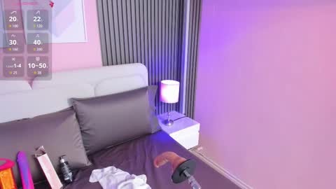 clauwdeen  wolf online show from February 3, 2026, 8:14 pm