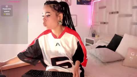 Snapshot of cleo__smith chatting on October 8, 2025, 2:09 am Cleo smith online show from October 8, 2025, 2:09 am