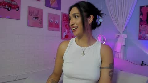 Cleo  online show from March 27, 2026, 11:32 am