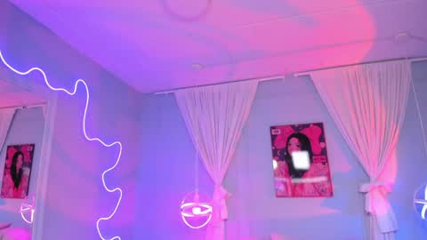 Cleo  online show from April 6, 2026, 12:28 pm