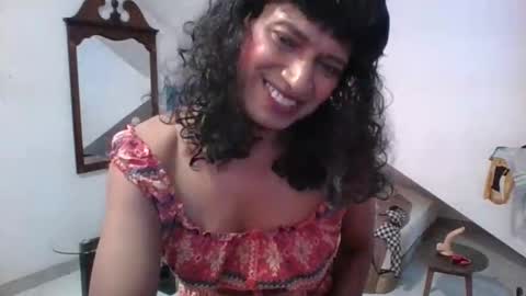 Cleopatra Doll online show from April 5, 2026, 7:05 am