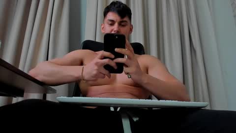 ClintMasterss online show from January 14, 2025, 4:29 pm