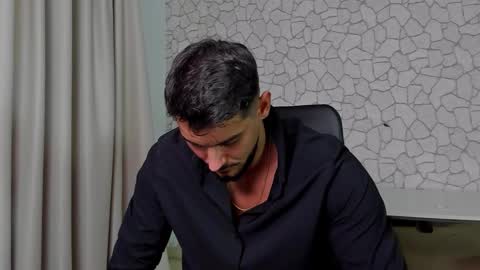 ClintMasterss online show from November 29, 2025, 5:43 am