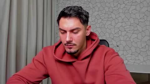 ClintMasterss online show from December 18, 2025, 7:03 am