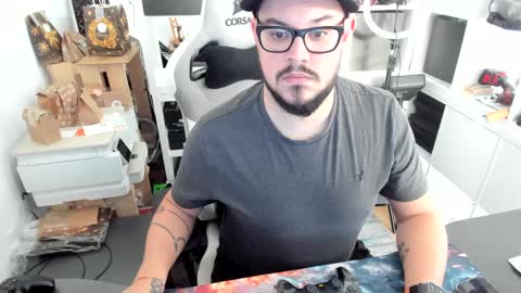 clitlicker1511 online show from December 6, 2024, 2:06 pm