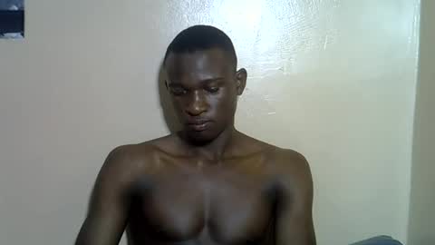 Snapshot of clive_damian chatting on June 14, 2026, 3:36 pm clive_damian online show from June 14, 2026, 3:36 pm