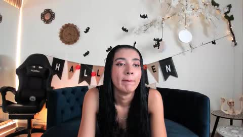 Snapshot of cloe_taylor__ chatting on October 12, 2025, 3:27 am CLOE online show from October 12, 2025, 3:27 am