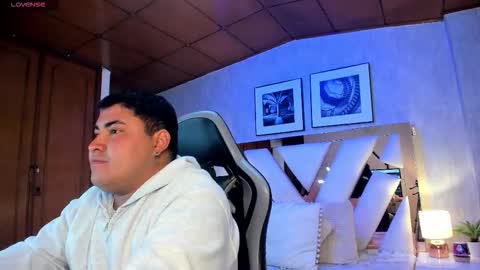 Cloe x Billy online show from November 29, 2025, 12:19 pm