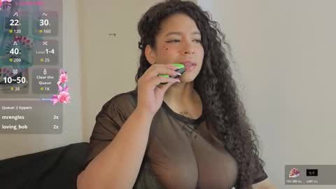 Snapshot of cloebunny_ chatting on November 9, 2025, 10:02 am Cloe Bunny online show from November 9, 2025, 10:02 am