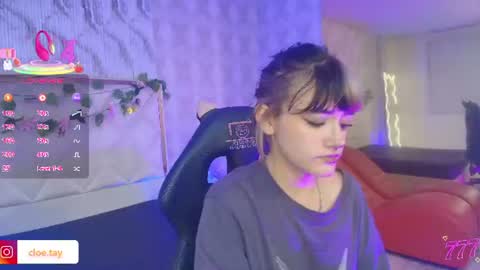 cloee_tay1 online show from July 20, 2026, 11:23 am