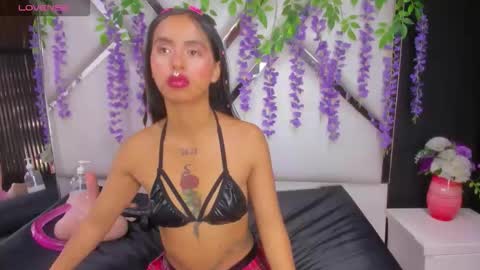 Snapshot of cloemorenti_ chatting on May 22, 2026, 3:50 pm CloeMorenti online show from May 22, 2026, 3:50 pm