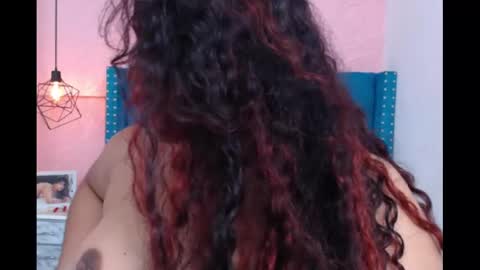 Snapshot of cloestron chatting on October 28, 2025, 12:09 pm Cloe Stron online show from October 28, 2025, 12:09 pm